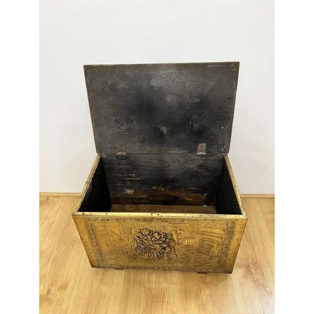 1920s Antique Ornate Brass Coal Box, 1920s For Sale - Image 5 of 8