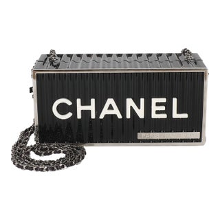 18A Black Lucite Paris Hamburg Minaudiere Shipping Container Clutch For Sale