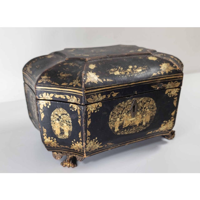 American 19th Century Chinese Export Black Lacquer Tea Caddy With Gilt Decoration For Sale - Image 3 of 13