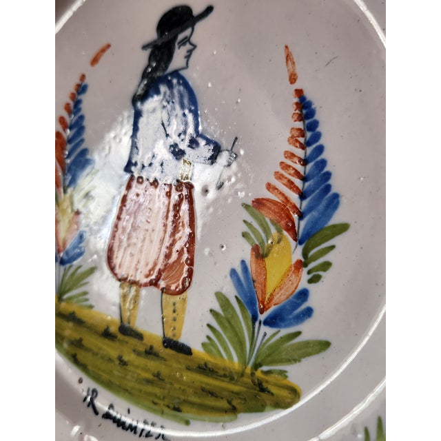 Antique French Decorative Folk Art Plates from HR Quimper, 1800s, Set of 2 For Sale - Image 9 of 15