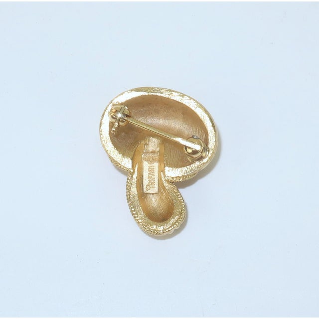 Gold Pair of Gold Plated Mushroom Brooches Including Trifari, 1960's For Sale - Image 8 of 10
