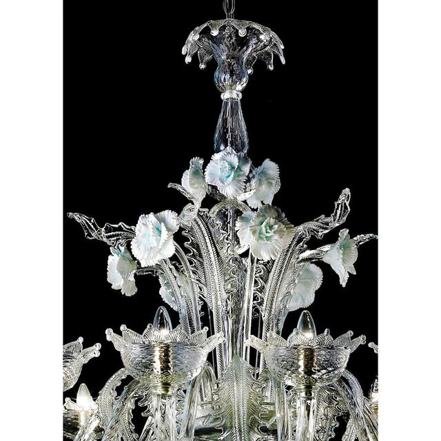 Romantic Transparent Murano Glass Chandelier with White Floral Elements by Simoeng for Simoeng For Sale - Image 6 of 8
