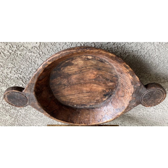 Late 19th-Century Hand-Hewn Rustic American Wooden Dough Bowl For Sale - Image 10 of 12