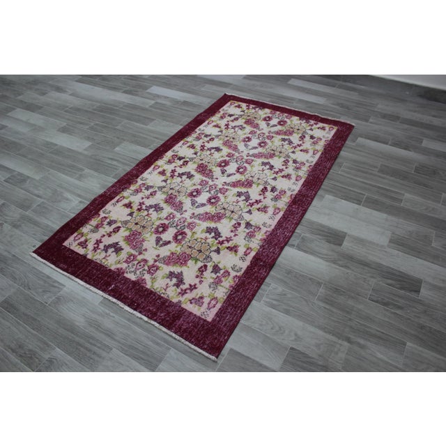 Rustic 1970s Southwestern Style Floral Design Wool Wine Red Turkish Vintage Rug For Sale - Image 3 of 12