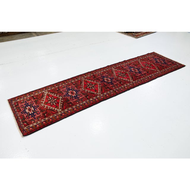 Vintage Persian Heriz Runner - Hand-Knotted Wool Hallway Rug For Sale In New York - Image 6 of 8