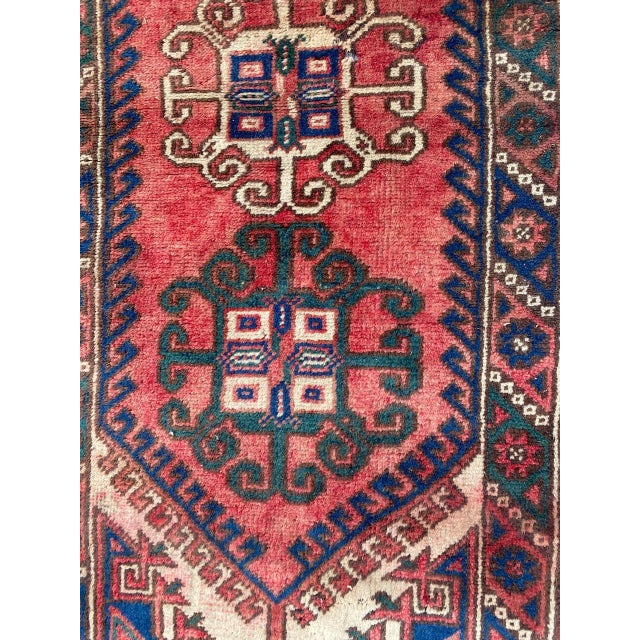 Beautiful little vintage Turkish runner with a Kazak geometrical design and nice colors, entirely hand knotted with wool...
