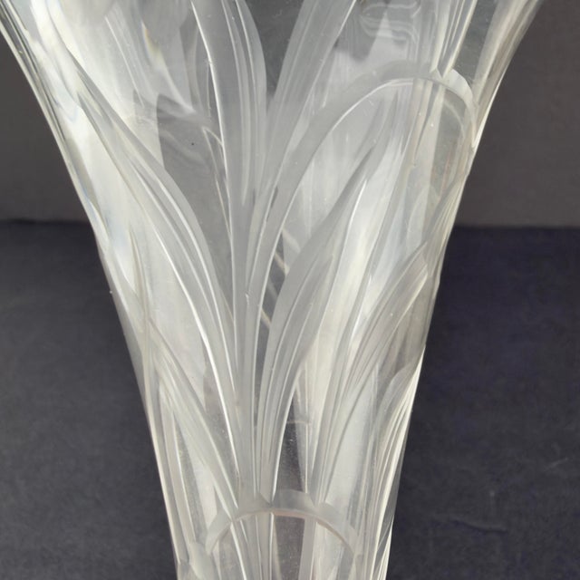 Art Nouveau Stevens & Williams Cut Crystal Tulipiere For Sale - Image 6 of 12