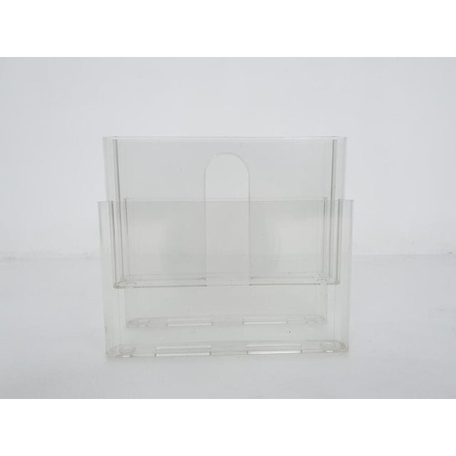 1960s Transparent Magazine Stand attributed to Giotto Stoppino for Kartell, Italy, 1960s For Sale - Image 5 of 6