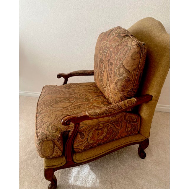 Ethan Allen Bergere French Louis XV Harris Chair With Ottoman Late 20th Century Excellent Condition For Sale - Image 9 of 18