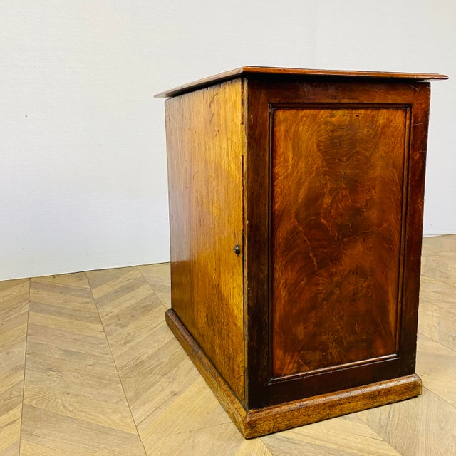 Antique Oak 5-Drawer Collectors Cabinet with Brass Handles, Early 19th Century For Sale - Image 10 of 15