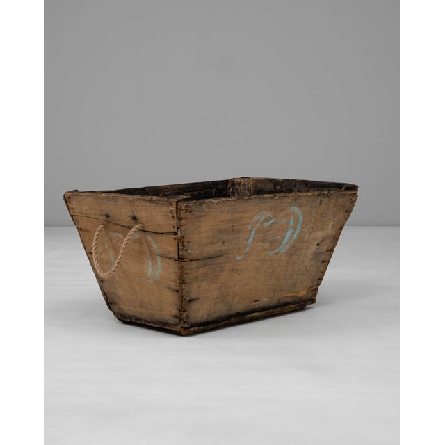 20th Century French Wooden Champagne Grape Harvesting Basket For Sale - Image 4 of 18