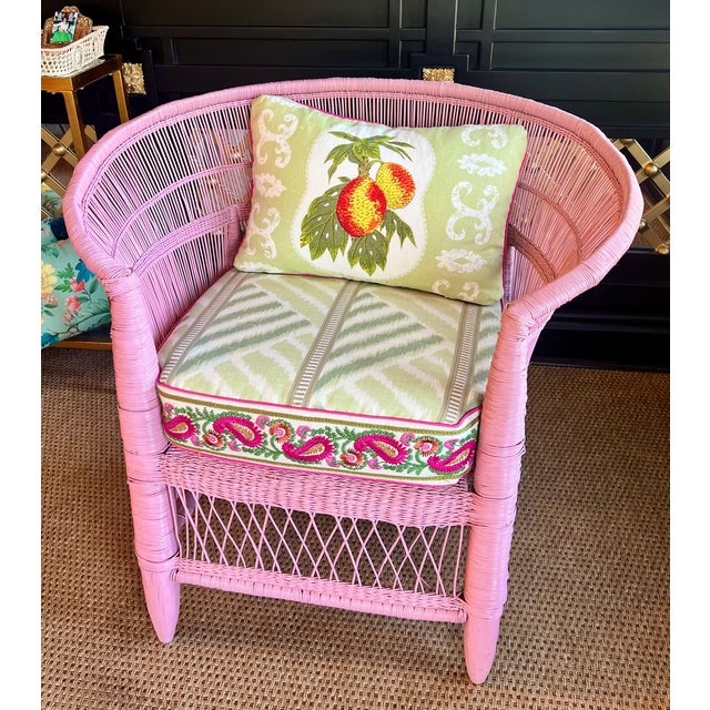 Light Pink Pair of Pink Wicker Chairs Palm Beach Style For Sale - Image 8 of 14