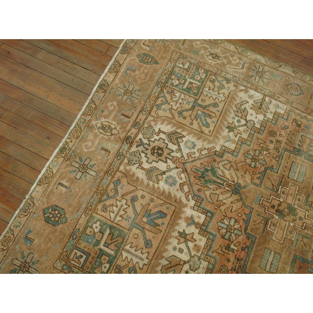 Persian Vintage Heriz rug no. 31243 For Sale - Image 3 of 6