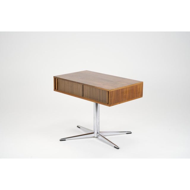 Mid-Century Walnut Rotating TV Side Table, 1970s For Sale - Image 5 of 18