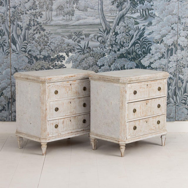 Wood Pair 19th C. Swedish Gustavian Painted Bedside Commodes With Reeded Drawers For Sale - Image 7 of 17