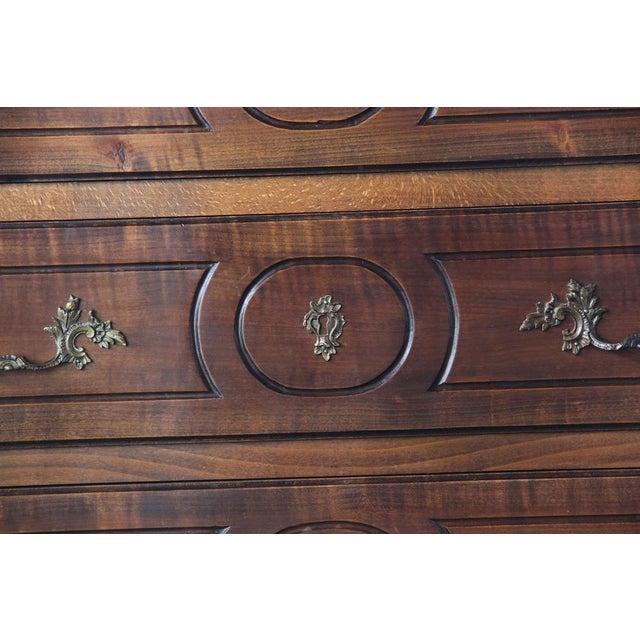 Vintage French Provençal Louis XVI Walnut Commode, 18th Century For Sale - Image 10 of 13