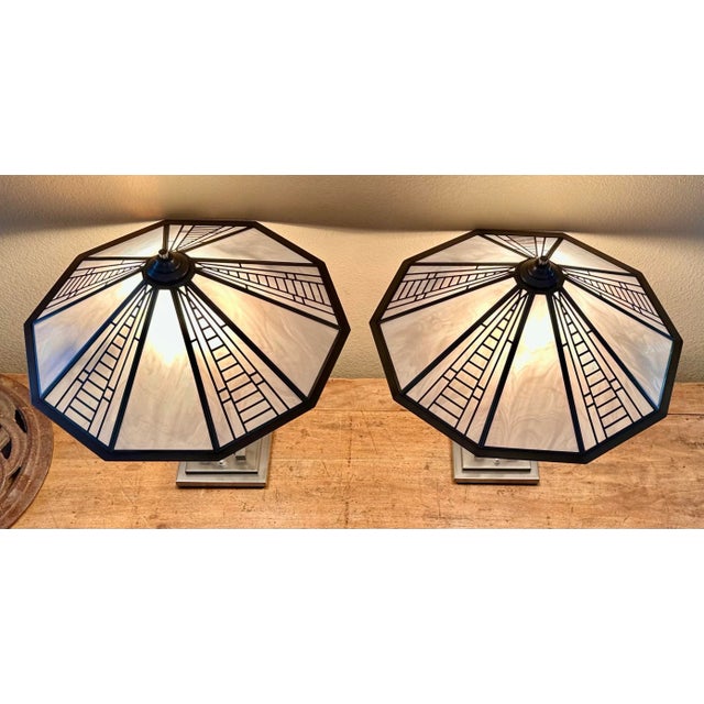Silver Pair of Vintage Fredrick Ramond Art Deco Slag Glass Table Lamps Frank Lloyd Wright Style For Sale - Image 8 of 12