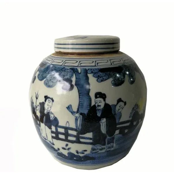 Chinese Blue and White Porcelain Ginger Jar For Sale - Image 11 of 11