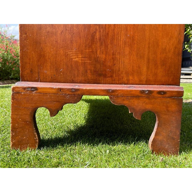 18th Century English Weekly Cabinet in Mahogany For Sale - Image 14 of 17