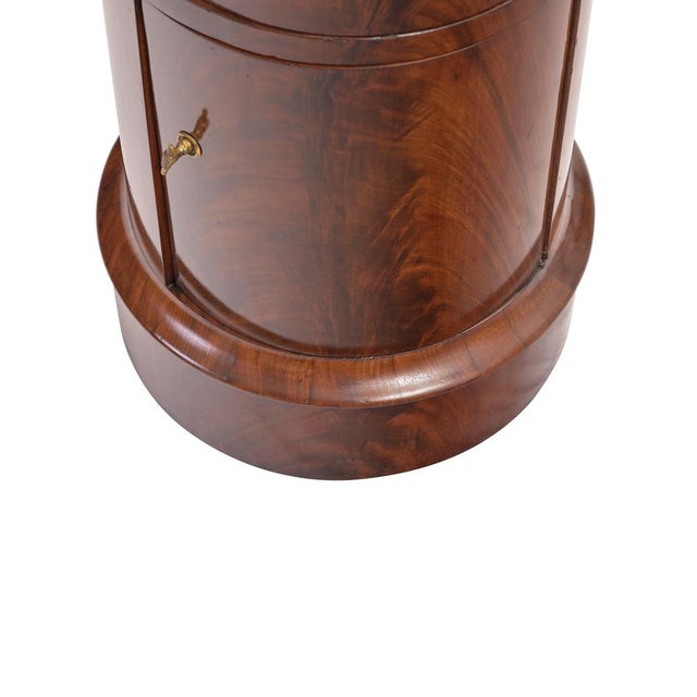 Wood Round Side Table in Mahogany and Marble, France, 1815 For Sale - Image 7 of 9