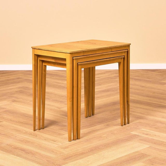 Swedish Nesting Tables in Birch, 1950s, Set of 3 For Sale - Image 4 of 12