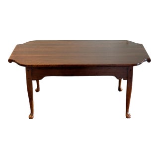 Vintage Lexington Bob Timberlake Solid Cherry Coffee Table With Cabriole Legs - Traditional Scalloped Top For Sale