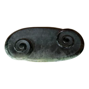 Large Double Kuro Jade Māori Sculpture from New Zealand