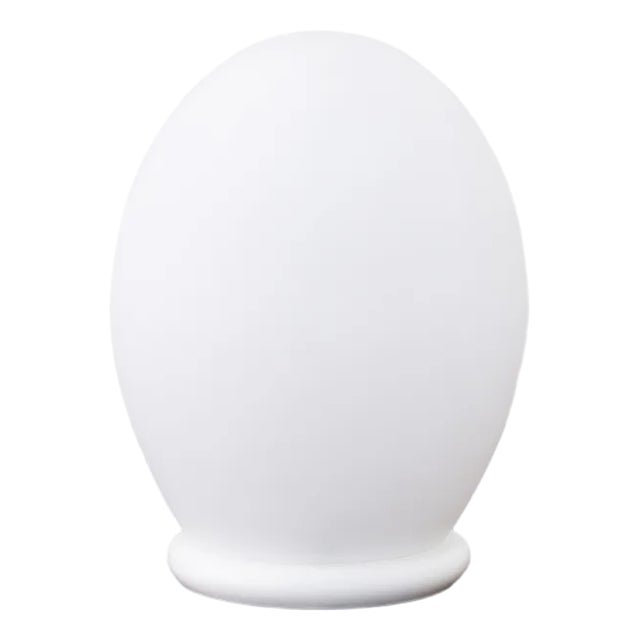 Small White Satin Murano Glass Table Lamp, Italy For Sale