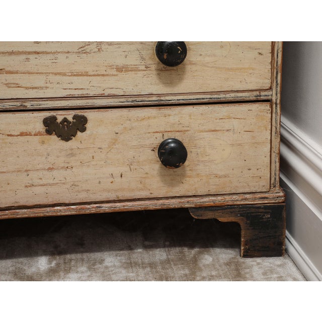 19th Century 19th Century English Chest of Drawers With Original Ivory Paint For Sale - Image 5 of 8