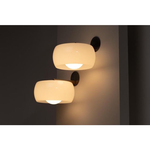 Clinio Wall Lamps by Vico Magistretti for Artemide, 1967, Set of 2 For Sale - Image 6 of 17