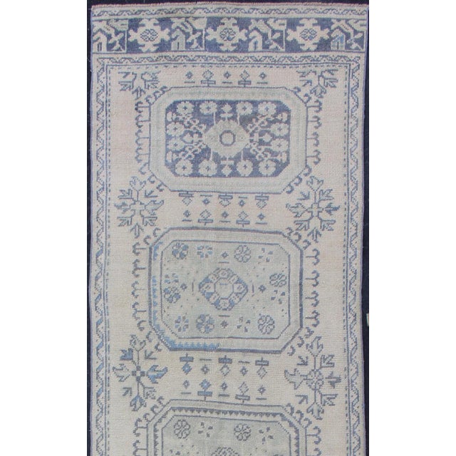 Keivan Woven Arts-Oushak vintage rug from Turkey with medallion design, rug , country of origin / type: Turkey / Oushak,...