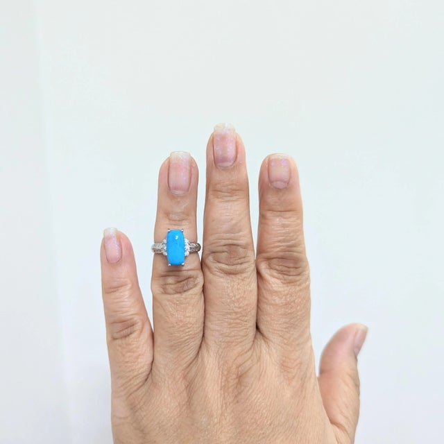 Contemporary Turquoise Oval Cabochon and White Diamond Ring in Platinum, size 5.75 For Sale - Image 3 of 8