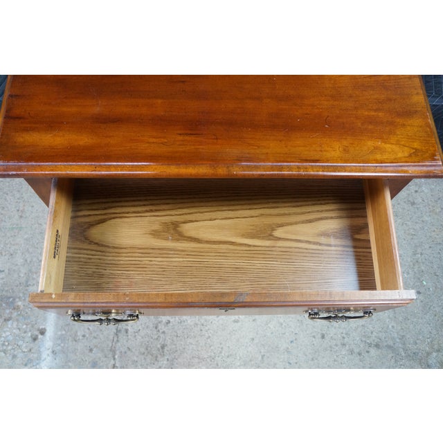 Mid Century Mersman Cherry Queen Anne Shell Carved Lowboy Chest Console Table For Sale - Image 10 of 18
