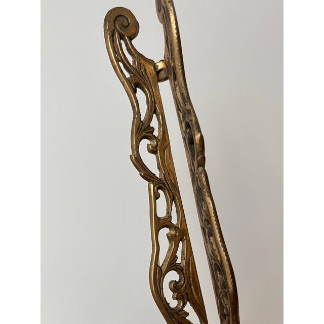 Mid-20th Century Hollywood Regency Brass Easel Plate/Art Display For Sale In Houston - Image 6 of 10