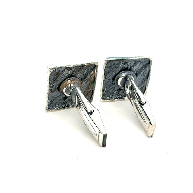 1990s Pair of Tiffany & Co Estate Cufflinks Sterling Silver For Sale In New York - Image 6 of 7
