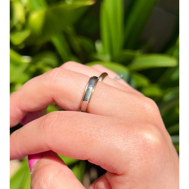 Vintage Two Tone Lohengrin Ring, 9-1-56, Size 6.5, 14k For Sale In Los Angeles - Image 6 of 7