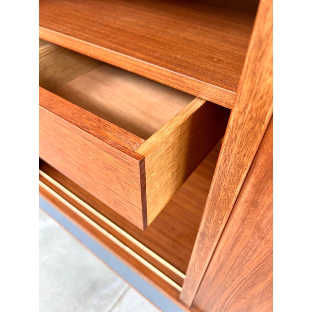 Modernist Teak Sideboard with Metal Base by Alain Richard for Caminelle, 1960s For Sale - Image 15 of 18