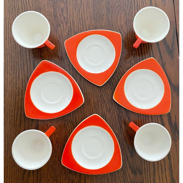 Orange 1930s Art Deco Salem Tricorne Streamline Mandarin Orange Cups and Saucers - Set of 4 For Sale - Image 8 of 11
