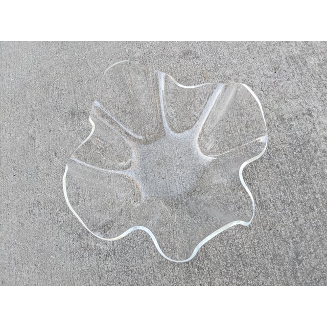 Vintage Lucite Freeform Handkerchief Bowl For Sale - Image 12 of 12