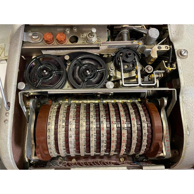 M-125 fialka-electromechanical wheel-based cipher machine ussr rotor-based cipher machine m-125, codename fialka (russian:...