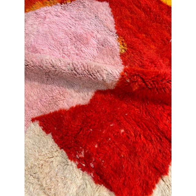 Berber Tribes of Morocco Contemporary Beni M'rirt Moroccan Wool Rug – Abstract Hand-Knotted Berber Carpet – Large Red Saffron Ivory Statement Rug For Sale - Image 4 of 8