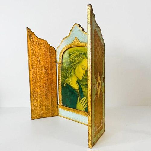 Large Vintage Florentine Gilt Madonna Triptych, Italy, 1950s For Sale - Image 9 of 11