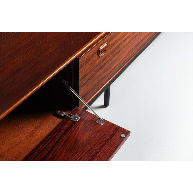 Dutch Lowboard in Rosewood by Fristho Franeker for Fristho, 1960 For Sale - Image 11 of 12