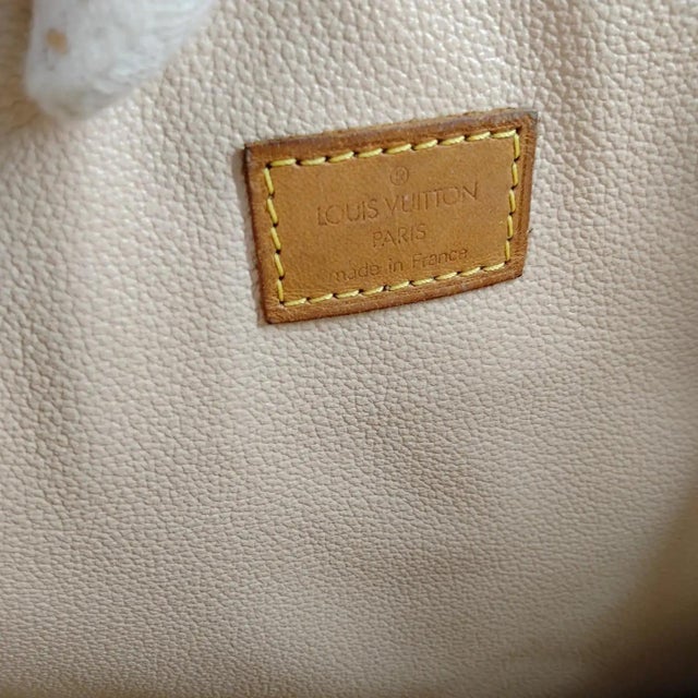 2000s Louis Vuitton Monogram Brown Coated Canvas and Vachetta Leather Sac Plat For Sale - Image 13 of 14