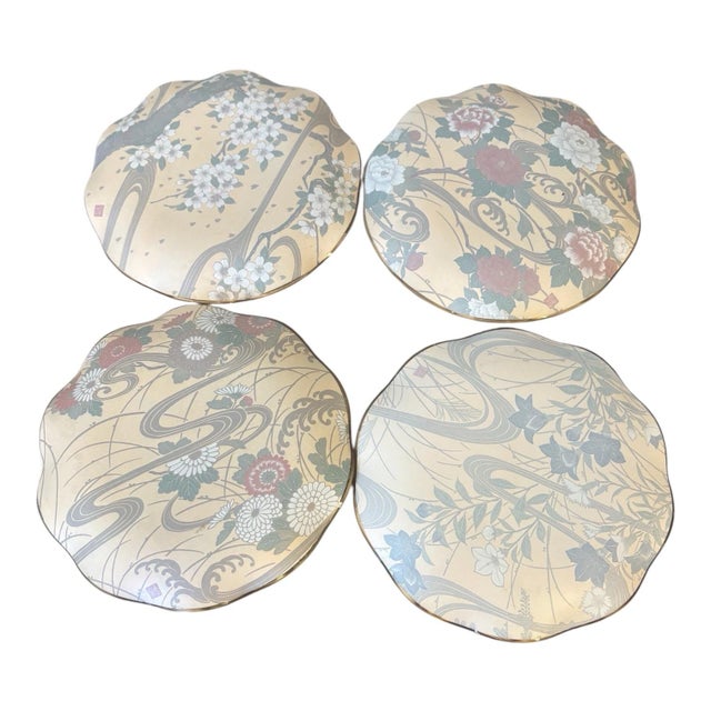 Gold Late 20th Century Japanese Floral Chinoiserie Style Glass Plates With Gold Rims and Scalloped Edges - Set of 4 For Sale - Image 8 of 12