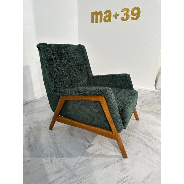1970s Pair of 2 Italian Contemporary Armchair 1970s For Sale - Image 5 of 7