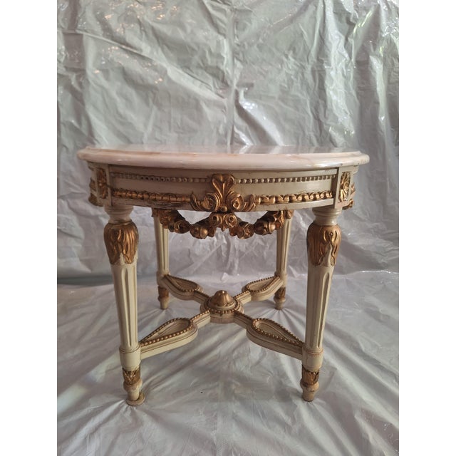 French 1950s Pairs of French Neoclassical Gilt Wood and Marbel Top Side Table 25'' Round For Sale - Image 3 of 11