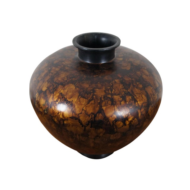 African Late 20th Century Adelina Mottled Marbled Gold Amber Brown Bulbous Vase Urn Centerpiece For Sale - Image 3 of 12