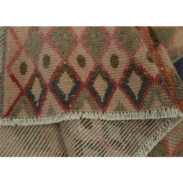 Textile Turkish Vintage Rug 4'1" x 7' #20771 For Sale - Image 7 of 8