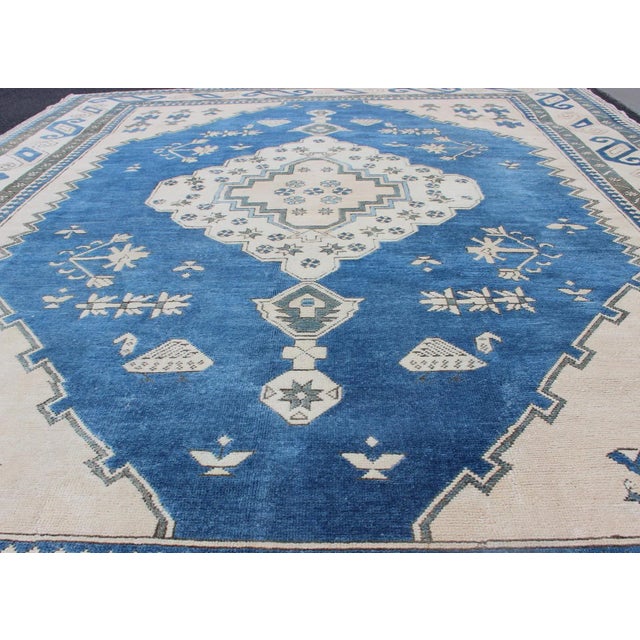 52×141 \"幸せの青い鳥\" ViNTAGE TURKiSH RUG Vintage Turkish Rug Blue and Yellow 5.7' by 3.6' – Femme